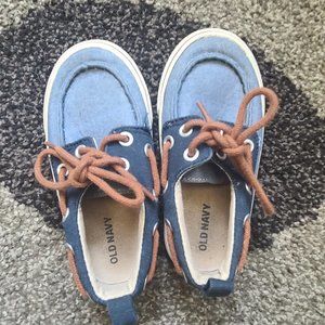 Old Navy Toddler Size 6 Boat Shoes